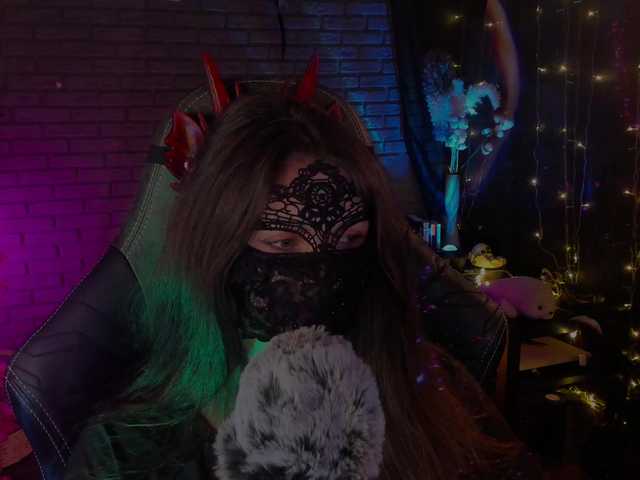Li-Drago live cam on BongaCams