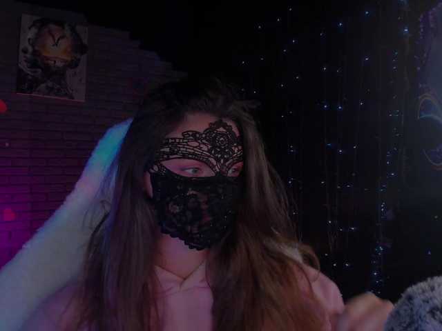 Li-Drago live webcam show
