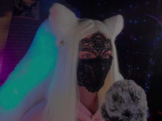 Li-Drago live webcam show