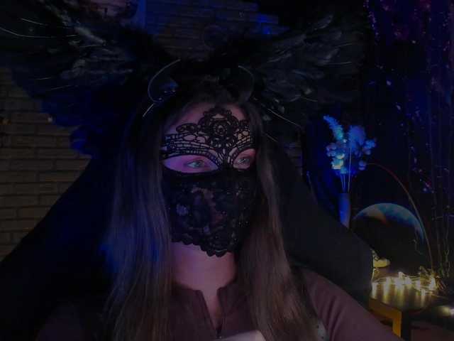 Li-Drago live webcam show