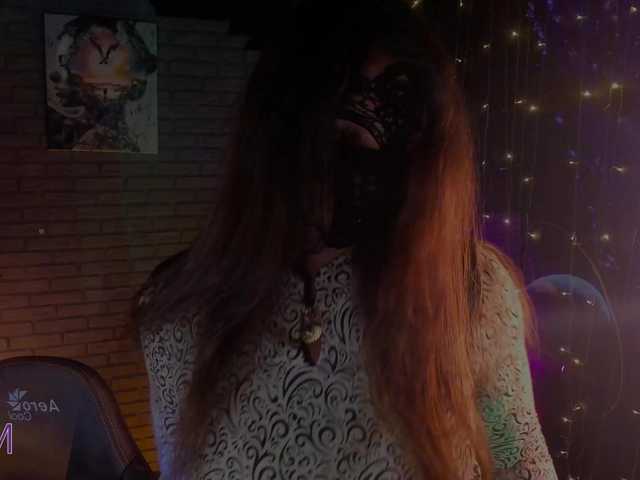 Li-Drago live cam on BongaCams