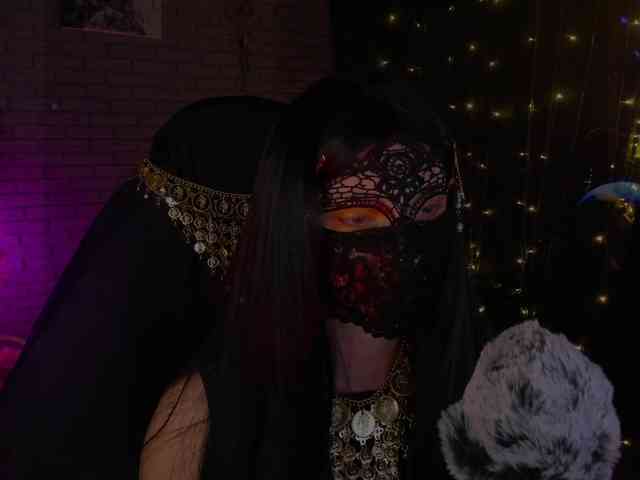 Li-Drago Live Webcam on BongaCams