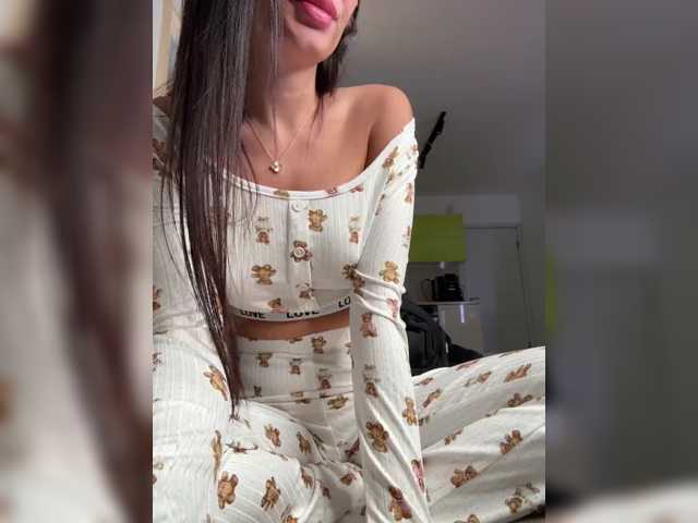 -little--minxxx- live cam on BongaCams