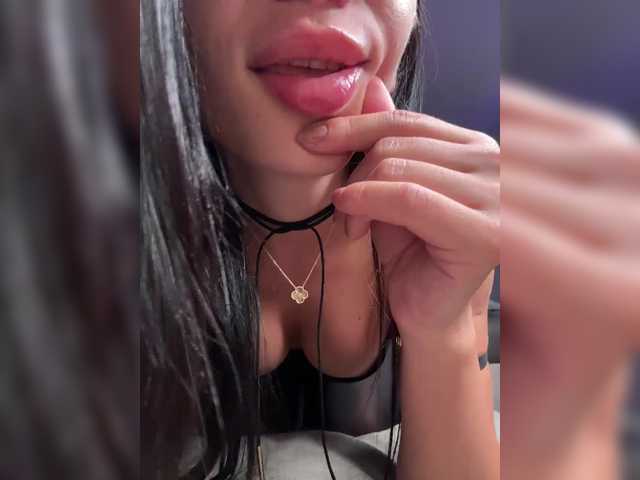 -little--minxxx- live cam on BongaCams