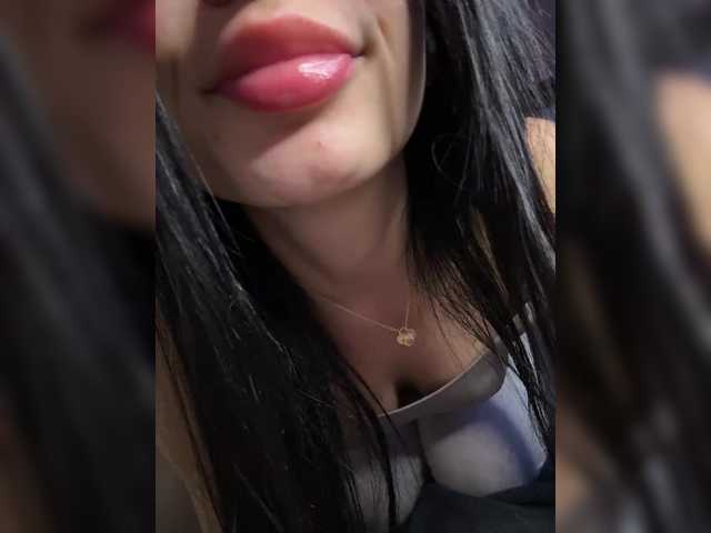 -little--minxxx-'s BongaCams show and profile