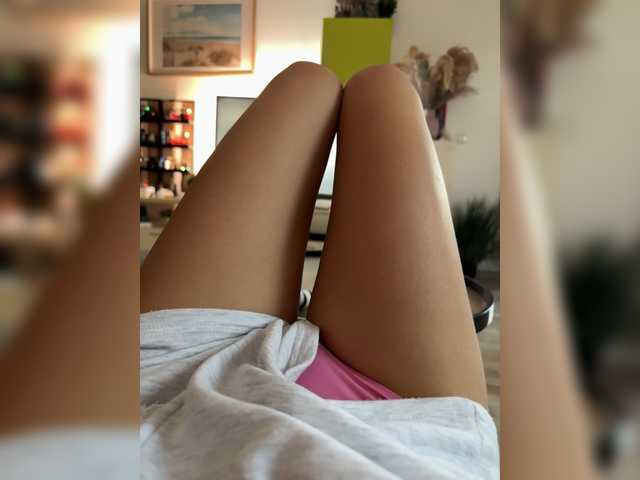 -little--minxxx- live cam on BongaCams