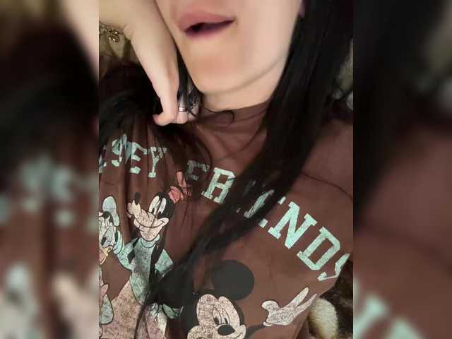 -little--minxxx- live cam on BongaCams