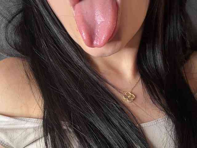 -little--minxxx- webcam