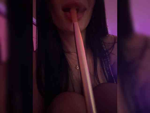 -little--minxxx- webcam