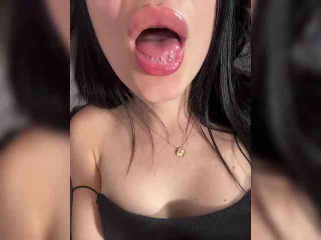-little--minxxx- webcam