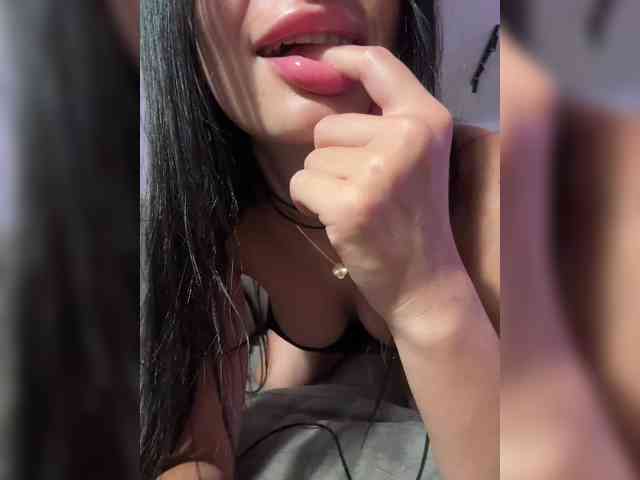 -little--minxxx- webcam