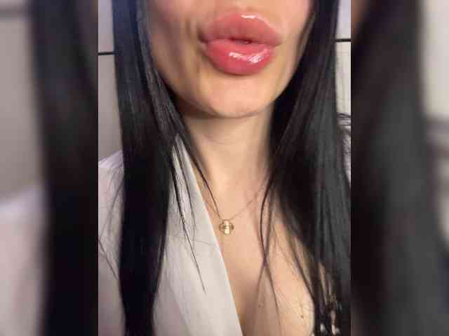 -little--minxxx- webcam