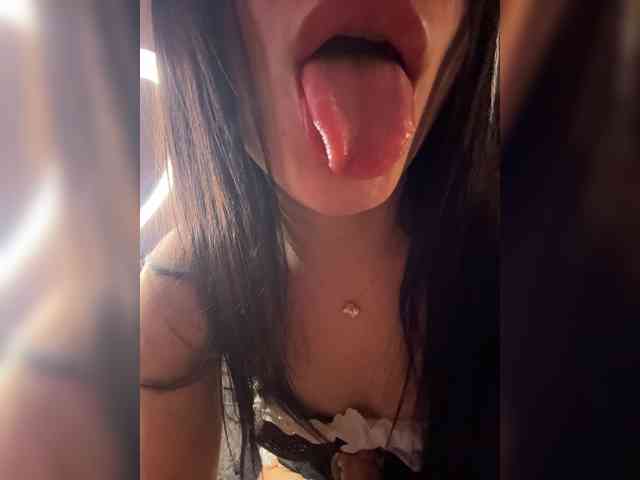 -little--minxxx- webcam