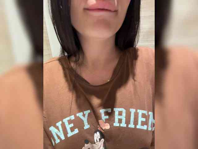 -little--minxxx- Live Webcam on BongaCams