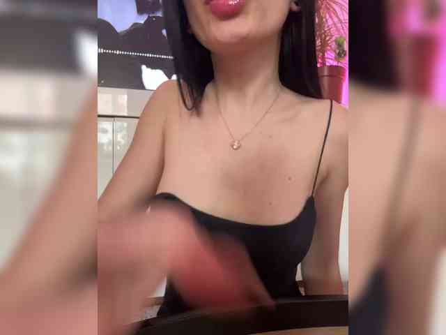 -little--minxxx- webcam