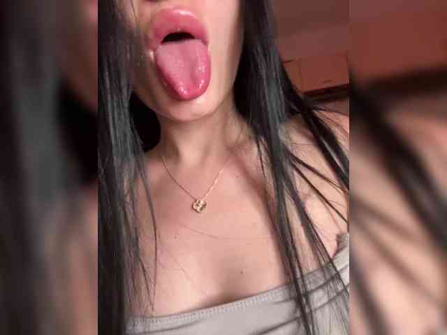 -little--minxxx- Sex Cam Show
