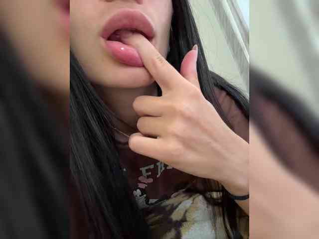 -little--minxxx- webcam