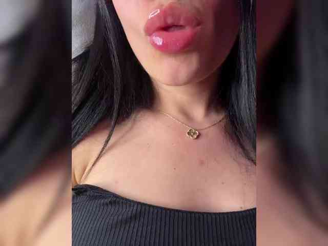 -little--minxxx- webcam