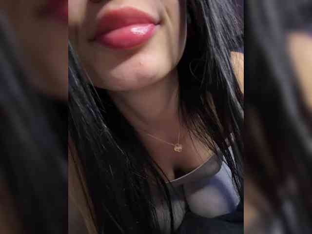 -little--minxxx- webcam