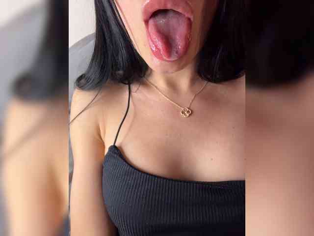 -little--minxxx- webcam