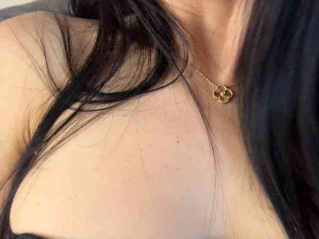 -little--minxxx- webcam