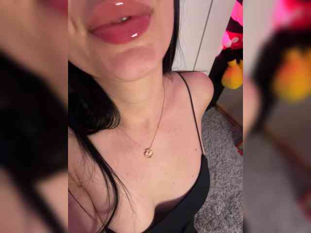 -little--minxxx- webcam