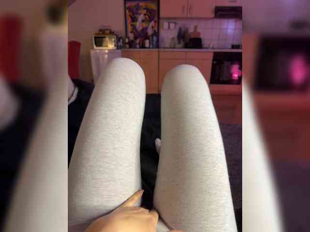 -little--minxxx- webcam