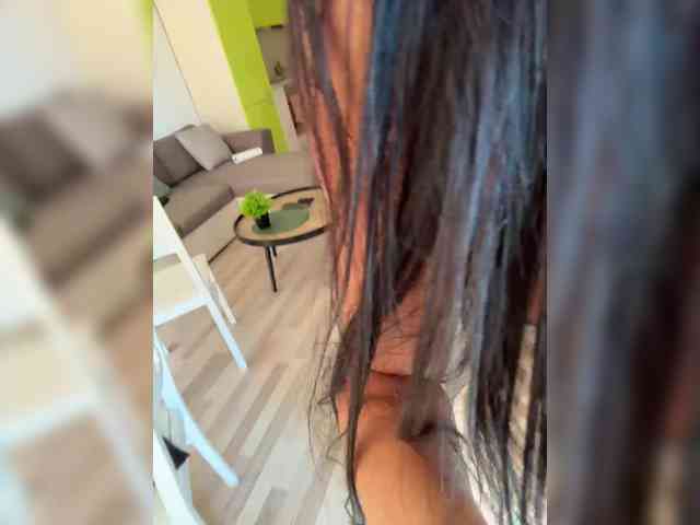-little--minxxx- webcam