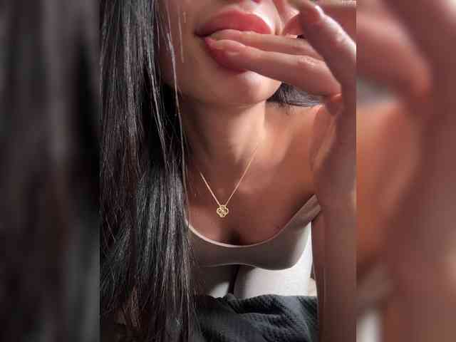 -little--minxxx- webcam