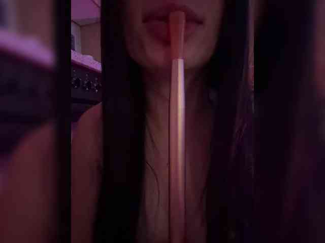 -little--minxxx- webcam