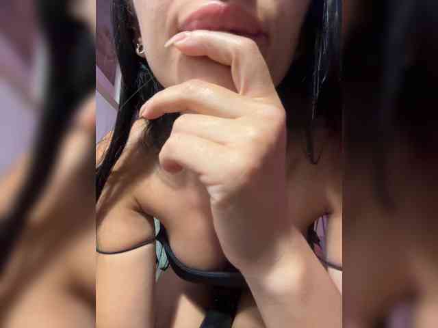 -little--minxxx- webcam