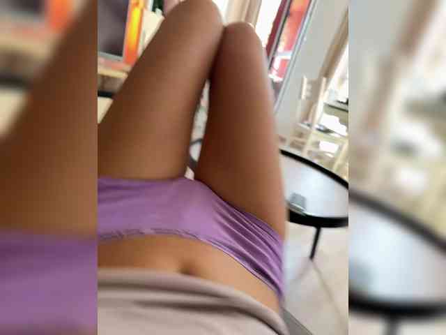 -little--minxxx- webcam