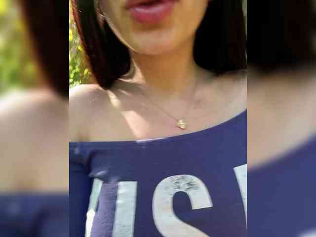 -little--minxxx- webcam