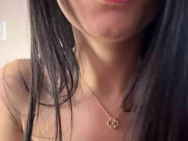 -little--minxxx- webcam