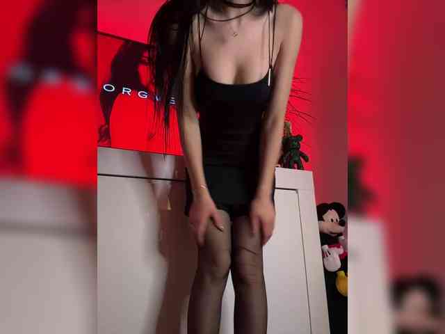 -little--minxxx- webcam