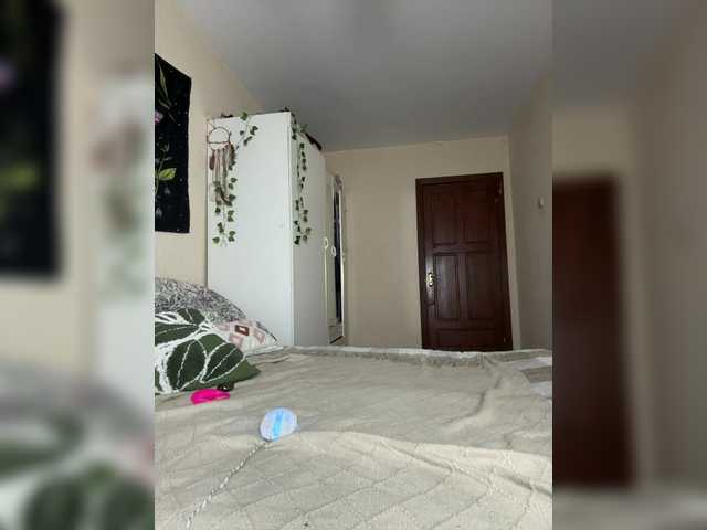 reyniri live webcam show
