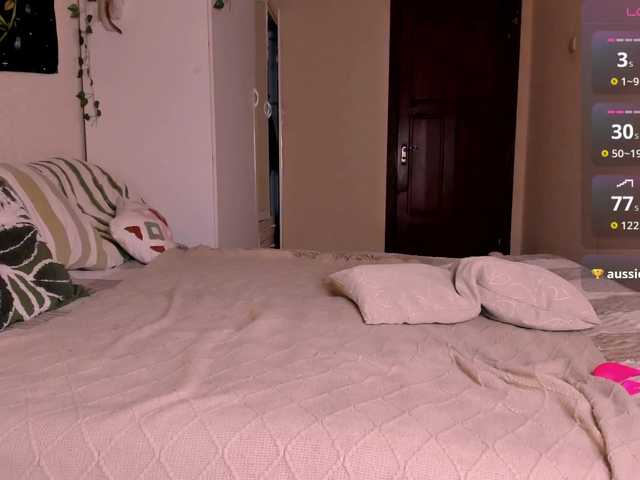 reyniri live cam on BongaCams