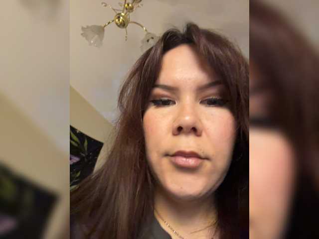 reyniri, en directo ahora en BongaCams