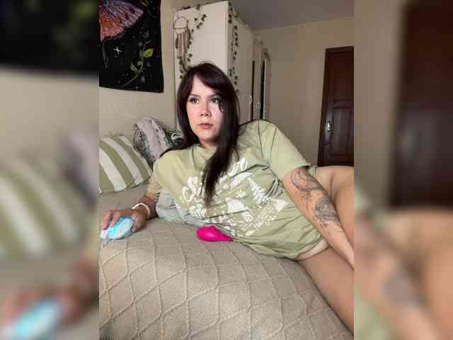 web cam striptease Reyniri