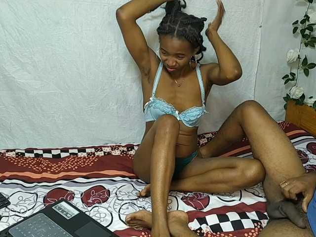 AmelieAndJames0919's BongaCams show and profile