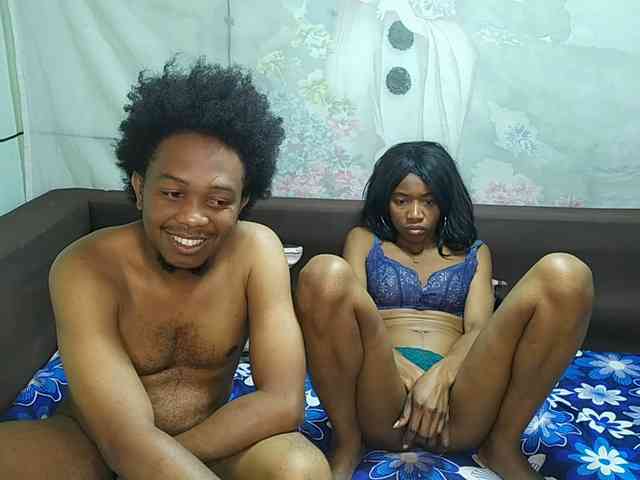 AmelieAndJames0919 webcam