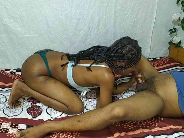 AmelieAndJames0919 webcam