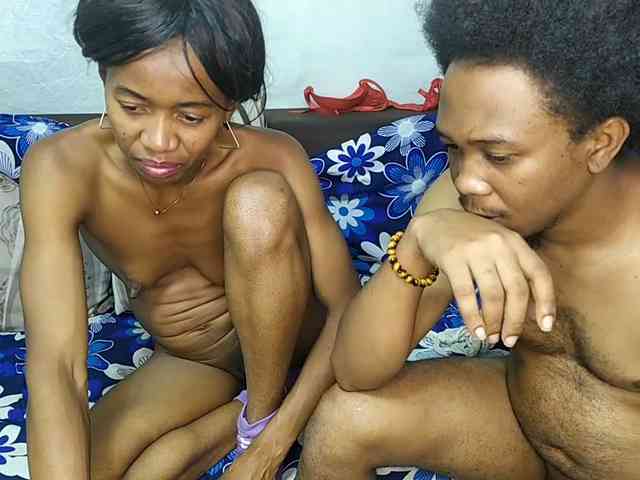 AmelieAndJames0919 webcam