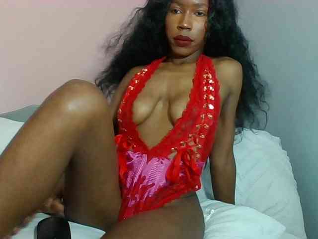 Isisqueen webcam