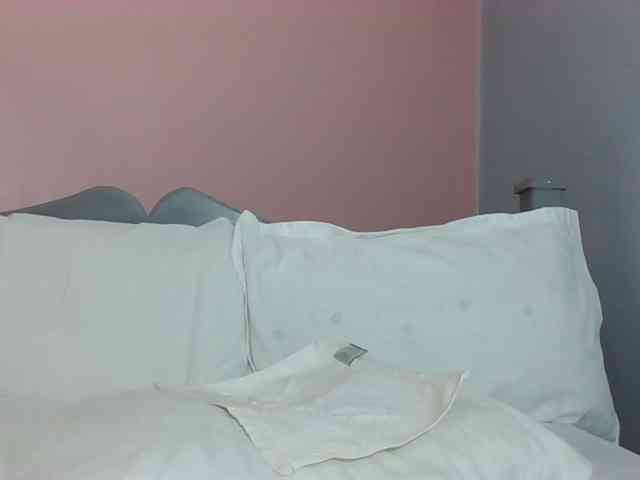 Isisqueen webcam