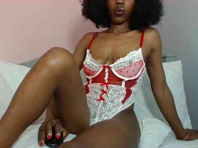 Isisqueen webcam