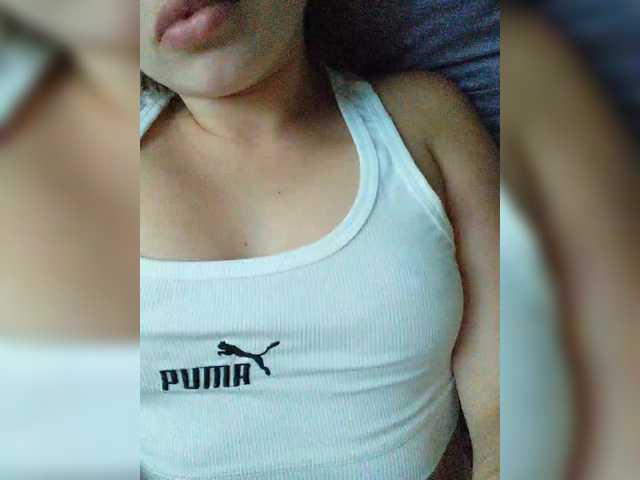 Avocadic22 live cam on BongaCams