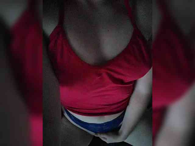 Brown_Eyes webcam