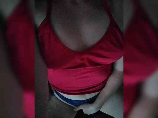 Brown_Eyes webcam