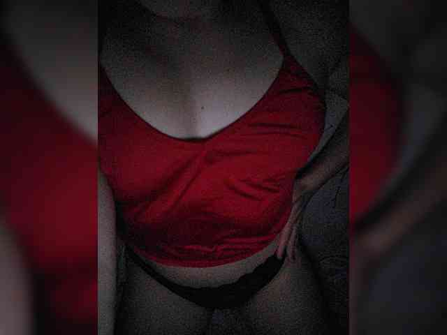 Brown_Eyes webcam